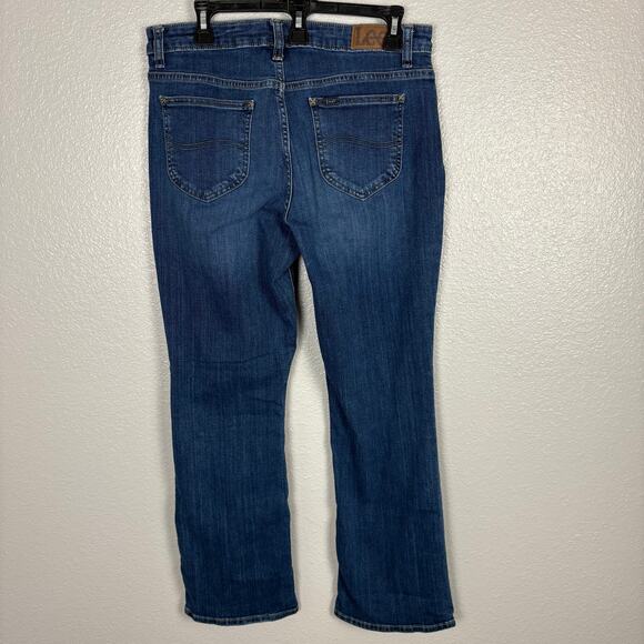 Lee Size 10P 10 Petite Mid Rise Bootcut Medium Wash Denim Flare Jeans Zipper Fly - Picture 3 of 6